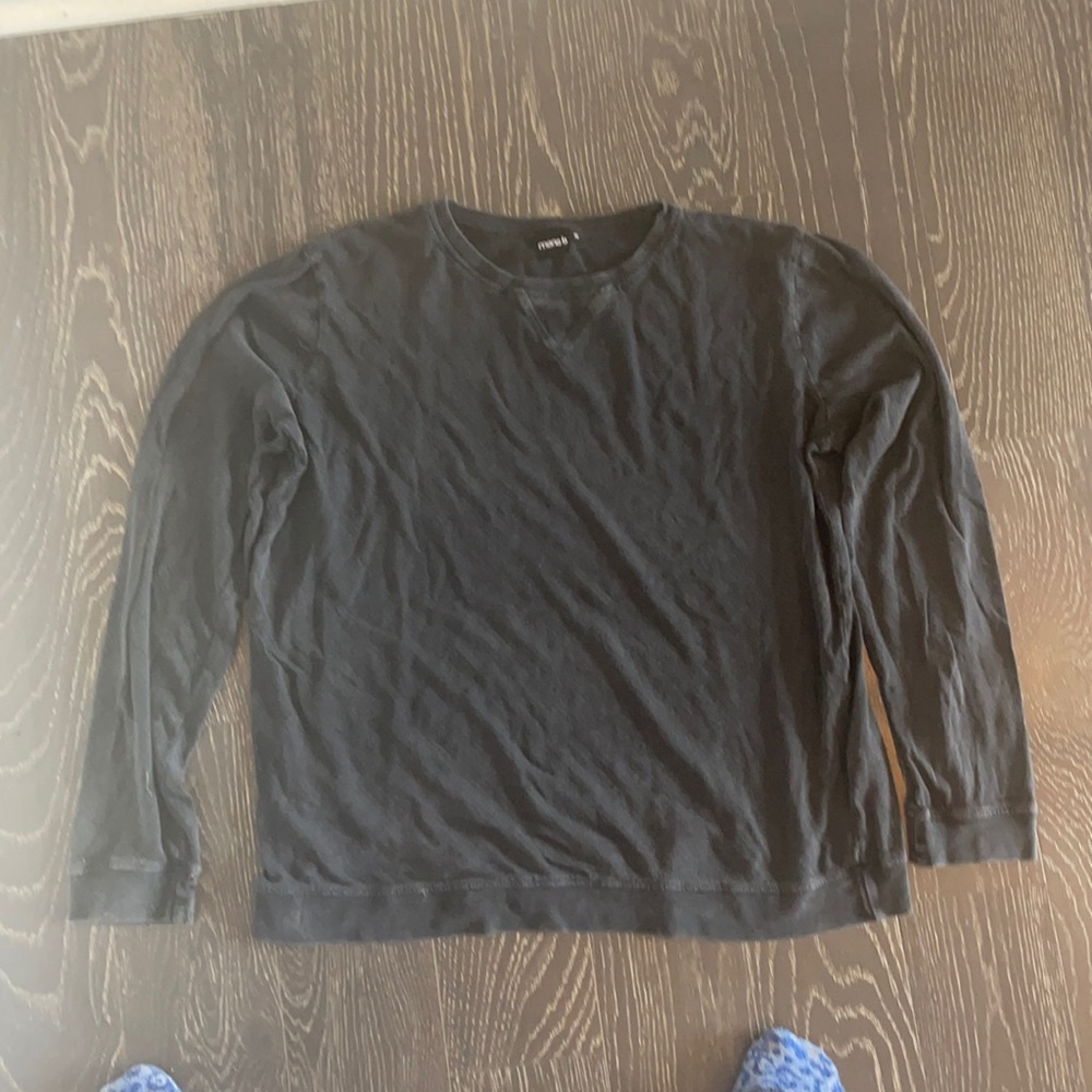 Men’s long sleeve cotton tee